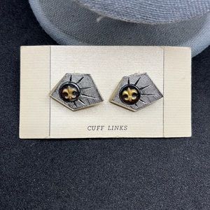 Vintage Fluer de Lis cuff links